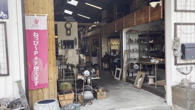 ヨロズアンティークモール