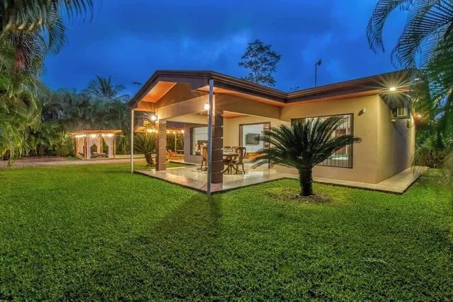 Casa Heliconias La Fortuna