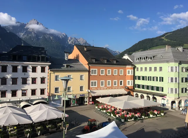 City Apartments Mariner