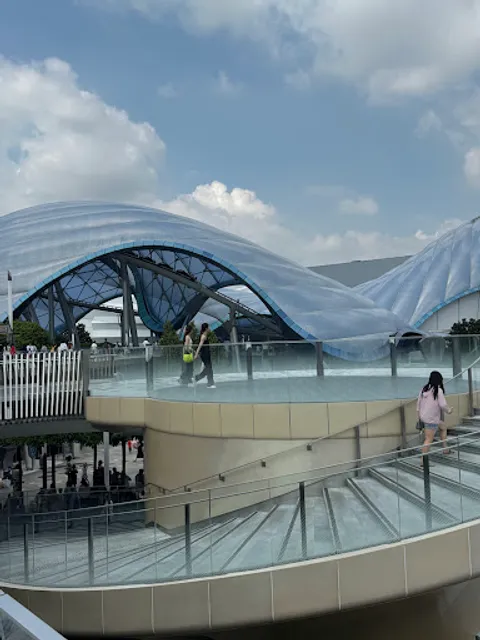 Tron Lightcycle Power Run