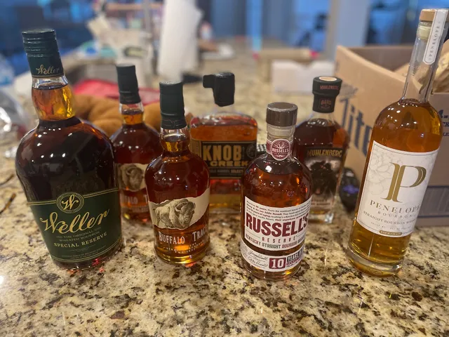 Town Hill Beverage Co.