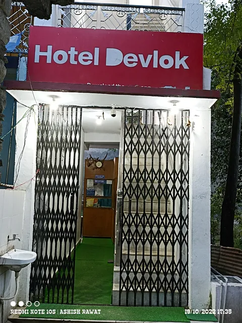 HOTEL DEVLOK