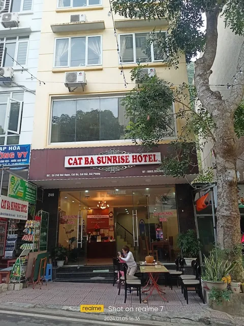 CATBA SUNRISE HOTEL