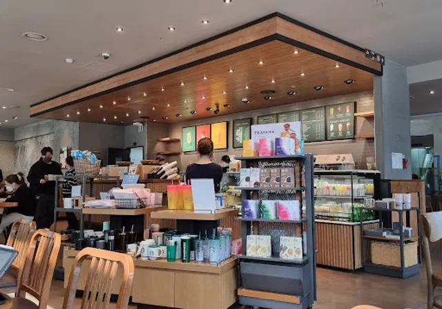 Starbucks Sindang Station