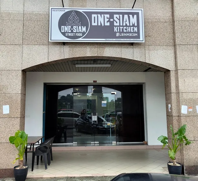 One Siam Kitchen • Thai Restaurant
