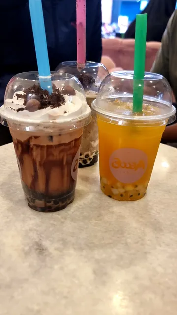 Booba beautea Cornubia