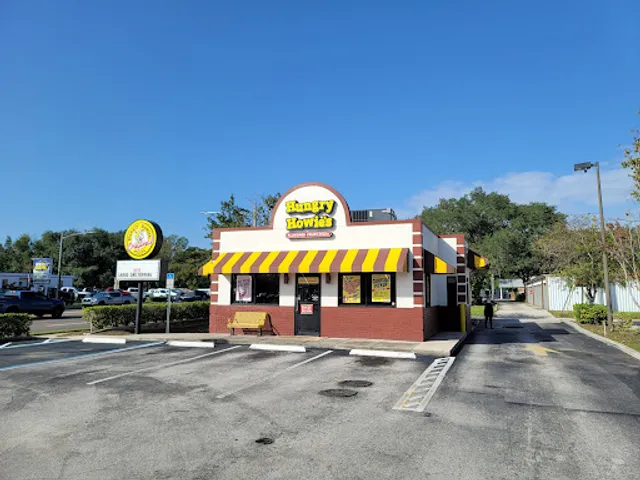 Hungry Howie's Pizza & Subs