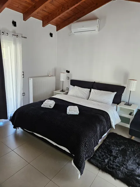 Mary's luxury apartment Nemea