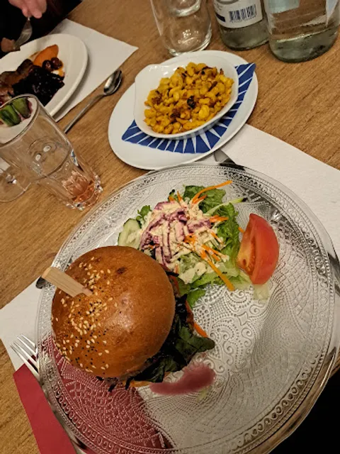 Café Restaurant Le Tunnel