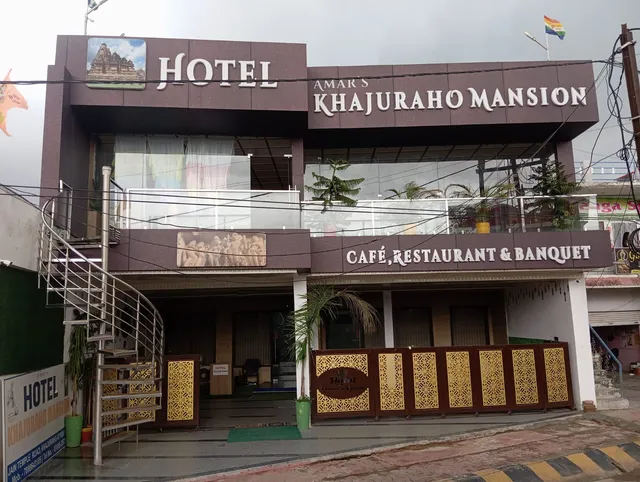 Amars Khajuraho Mansion