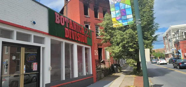 Botanica 21 Division