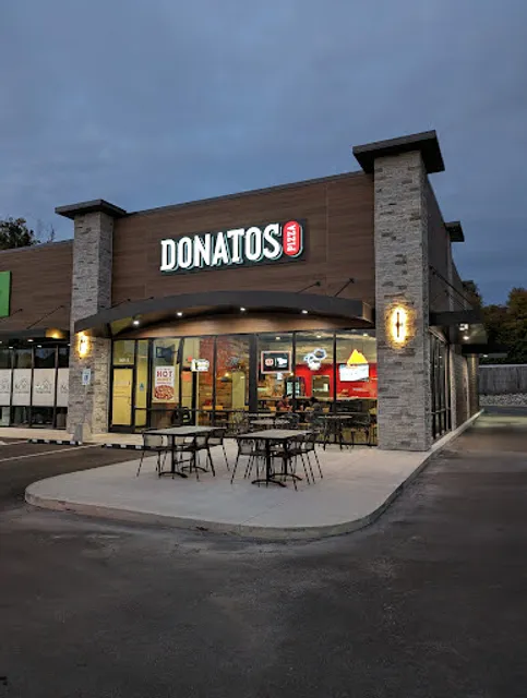 Donatos Pizza