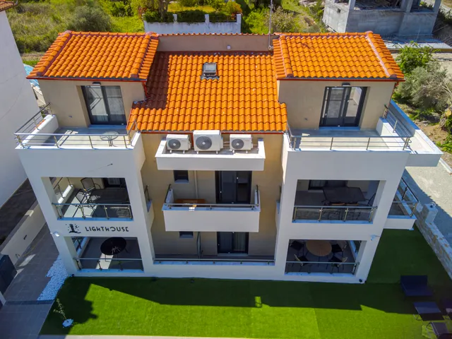 Lighthouse Apartments