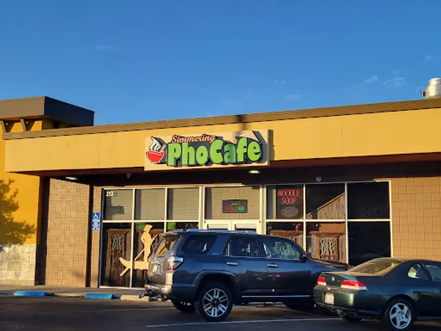 Simmering Pho Cafe