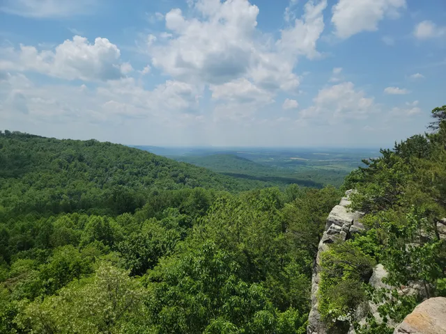 Raven Rocks Trailhead
