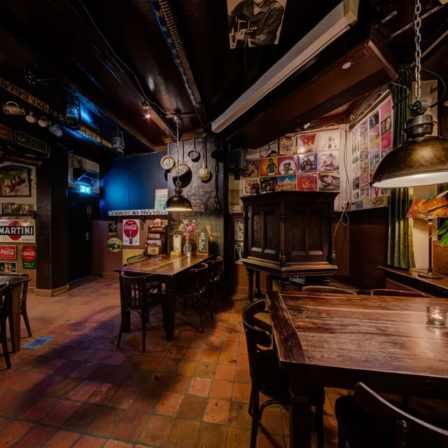 Café-Restaurant De Gouden Leeuw🍺