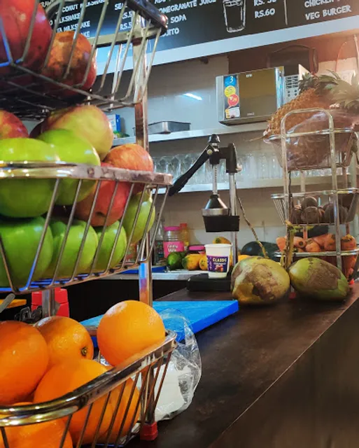 Soul Curry kitchen /JUICE POINT calangute