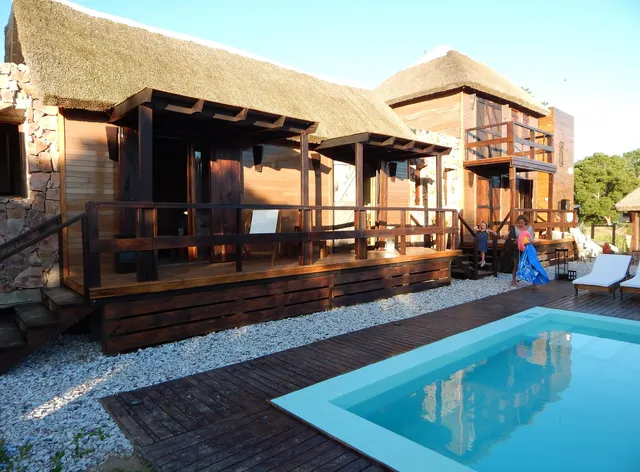 Esteños de La Pedrera , Posada y Spa