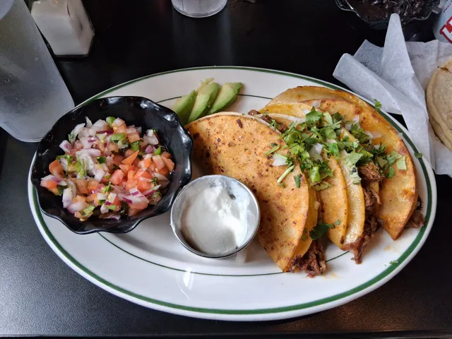 Carnitas Deli Restaurant