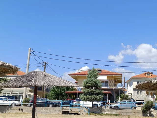 Gkoloi Studios & Apartments