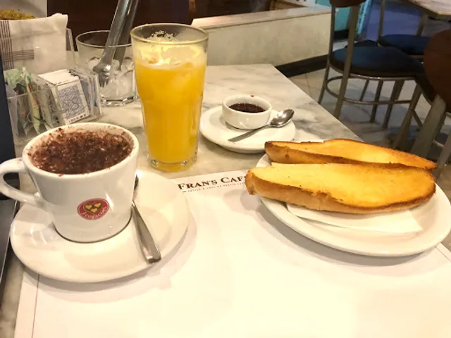 Fran's Café Dr.Crispim