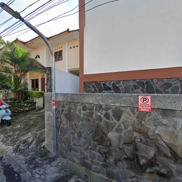 SPOT ON 90955 Bumi Ageng Residence