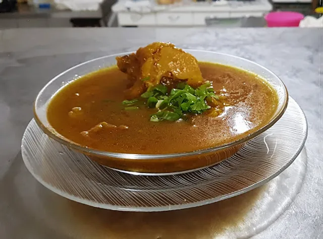 Pavão Misterioso Bar e Restaurante