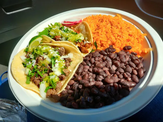 Burritos Y Tacos San Juan