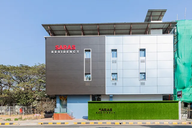 Hotel Saras Residency