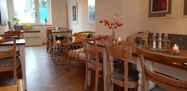 Eiscafé art & wEISe