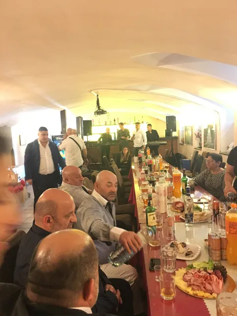 Taaj Palace - Indian Restaurant