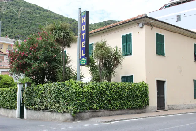 Hotel Giardino Delle Rose