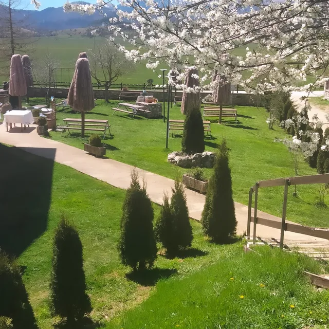 Azienda Agricola Agrituristica Giuliana di monica macino