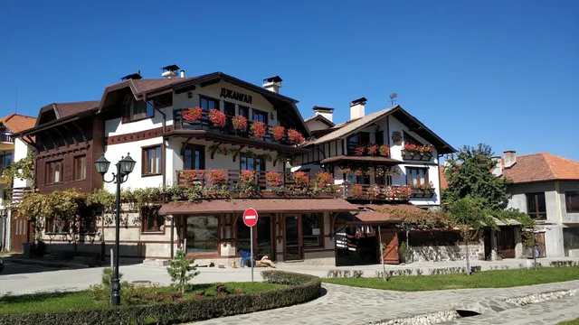 Family Hotel Lazur