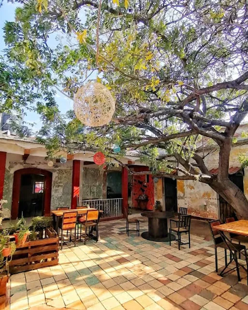 Rupestre Pan y Café