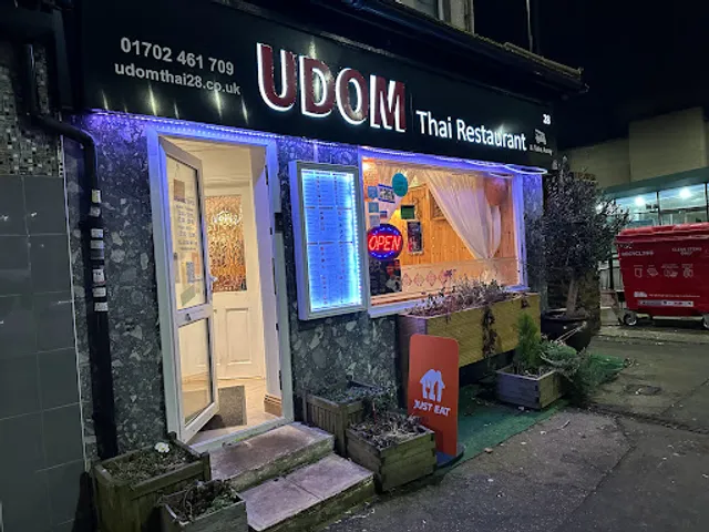 Udom