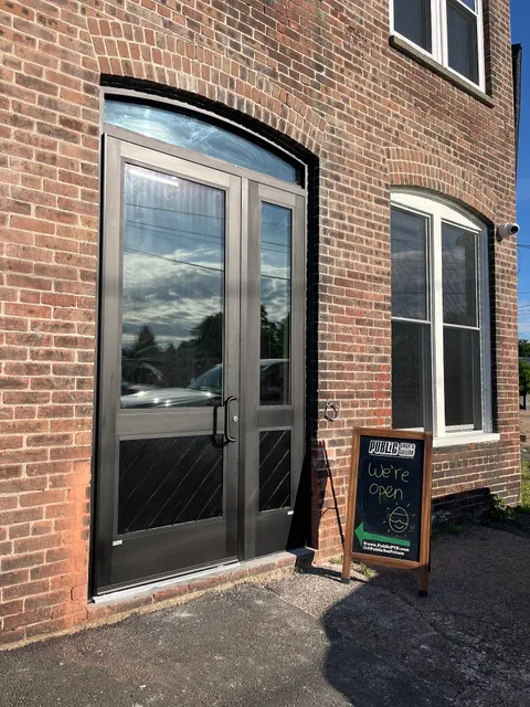 Public Shop & Gallery