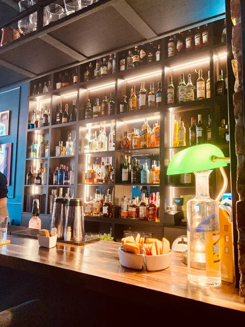 Winston Bar | Cocktail Bar centrum Gdańsk