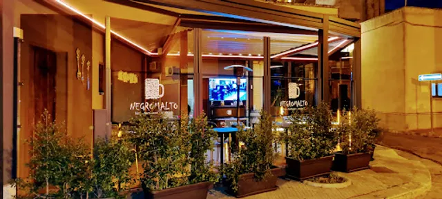 Negromalto music pub