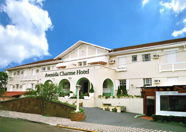 Avenida Charme Hotel