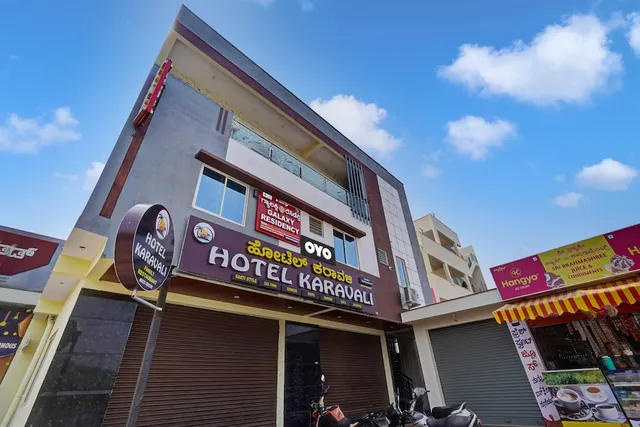 OYO Galaxy Residency