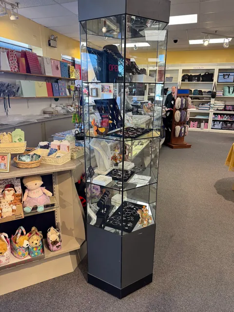 Roman's Toys & Gifts