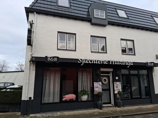 B&B SJLAOPE BIEJ DE SJLÈCHTER (slapen bij de slager)