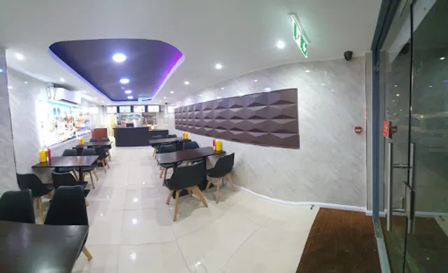 E Burger Tower Hamlets