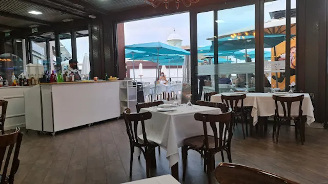 Restaurante Paparazzi Las Arenas