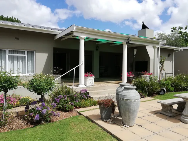 Porterhouse Eleven Guest House