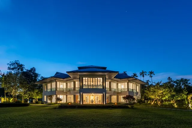 The Postcard in the Durrung Tea Estate