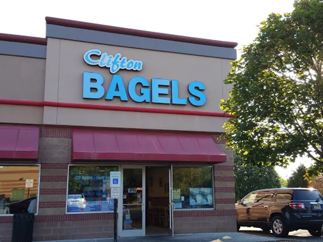 Clifton Bagels