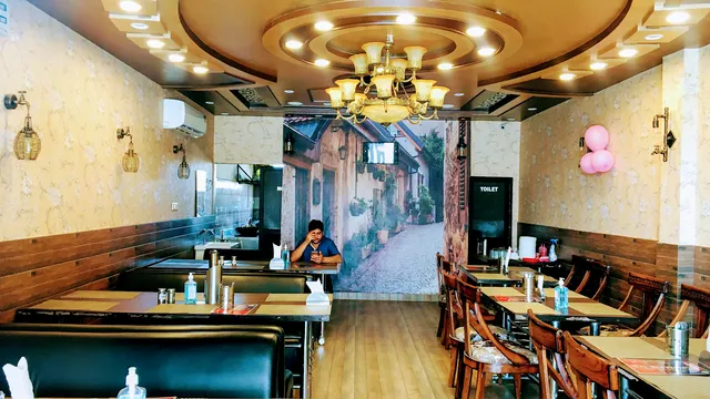 THE GRILL RESTAURANT AND CAFE