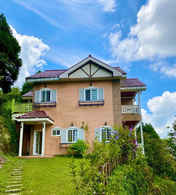 織丘莊園、法蝶景觀廚房、酒桶山民宿 Chill hill cottage
